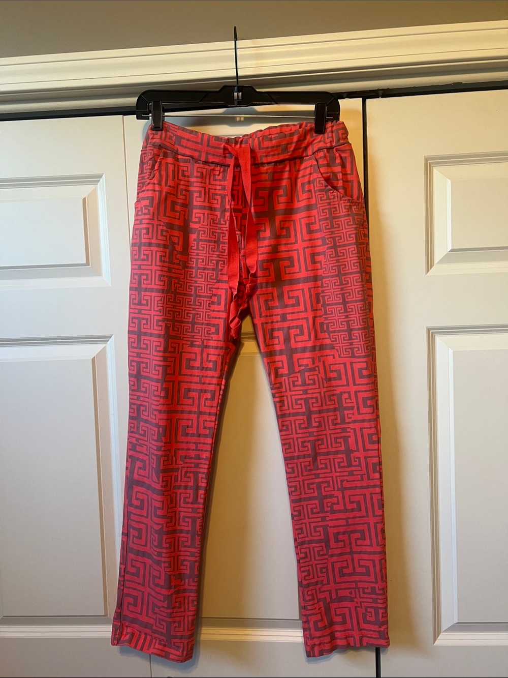 Free For Humanity Pants - size M